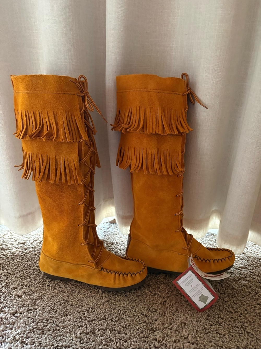 Bastien IND Canada
O'NONHTA' TAN Women's Suede Moccasin High Boot Sz 5 NWT - Picture 3 of 13
